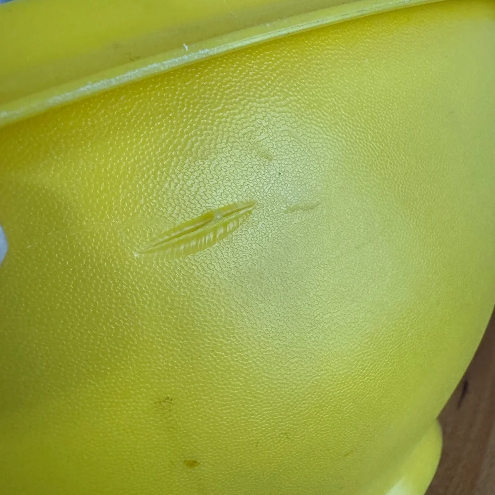 Tupperware‎ Servalier Vintage 6 cup yellow bowl 836-6